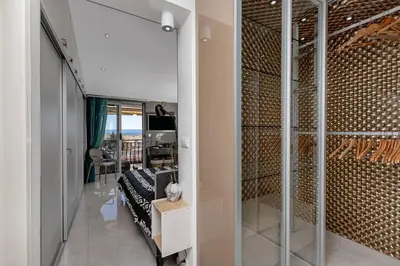 TV i/ili zabavni centar u objektu 2 Bedroom Apartment 'Marley'