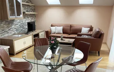 Tlocrt objekta 9 Bedroom Awesome Home In Starigrad