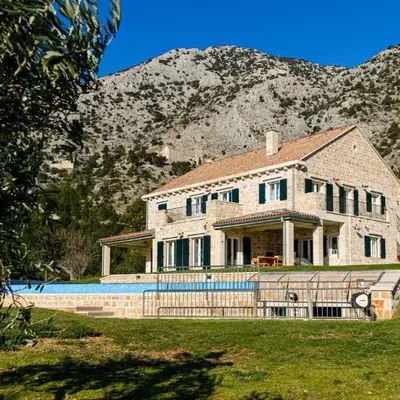 Elegant Brac Villa 4 Bedrooms Villa Shoreline Serenity Stunning Sea Views