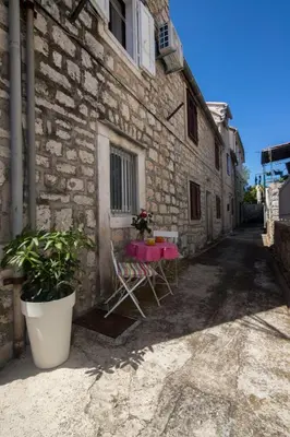 Zgrada u kojoj se nalazi apartman