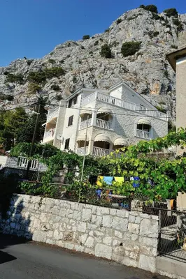 Pogled na planine ili pogled na planine iz apartmana
