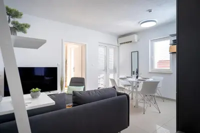 TV i/ili zabavni centar u objektu Apartments Mistral