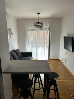 TV i/ili zabavni centar u objektu Veluni - Apartment - Free parking