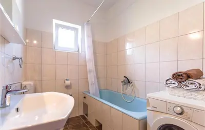 Kupaonica u objektu Holiday Home Kresevo 23