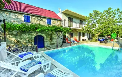 Bazen u objektu Holiday Home Kucice 34 ili u blizini