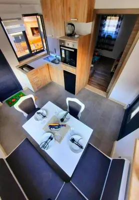 Kuhinja ili čajna kuhinja u objektu House Toni