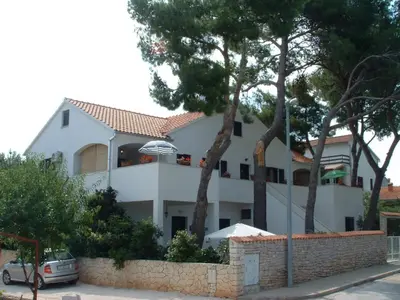 Zgrada u kojoj se nalazi apartman