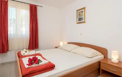 Krevet ili kreveti u jedinici u objektu Gorgeous Apartment In Baska Voda