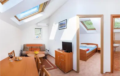 Krevet ili kreveti u jedinici u objektu Beautiful Apartment In Baska Voda