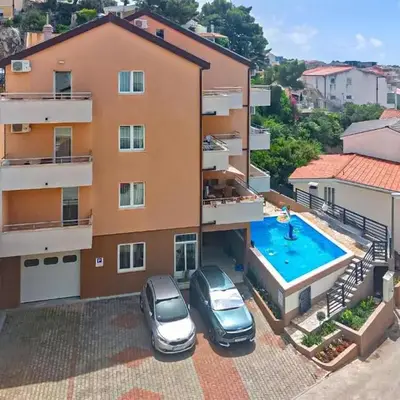 Beach Front Apartment In Baska Voda