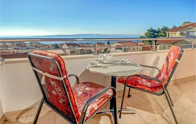 Balkon ili terasa u objektu Lovely Apartment In Baska Voda