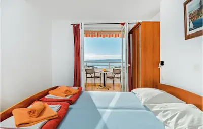 Krevet ili kreveti u jedinici u objektu Stunning Apartment In Baska Voda