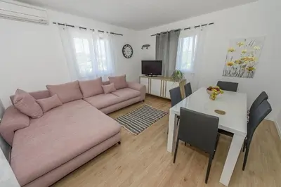 Tlocrt objekta Family friendly house with a swimming pool Bobovisca, Brac - 21663