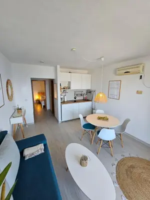 Kuhinja ili čajna kuhinja u objektu Sunny Apartments