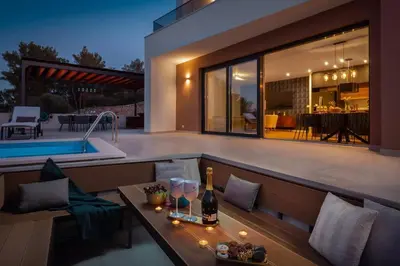 Bazen u objektu Villa Golden Ananas, 45 m2 headet pool, seaview ili u blizini