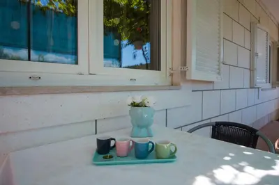 Sadržaji za pripremu kave/čaja u objektu Apartmani Saric