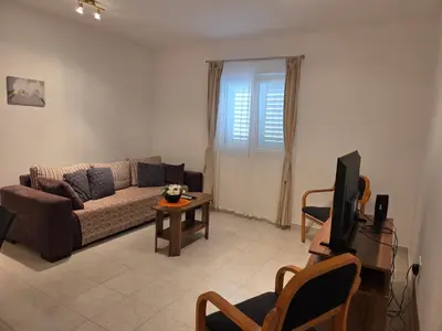 TV i/ili zabavni centar u objektu Maison Pero