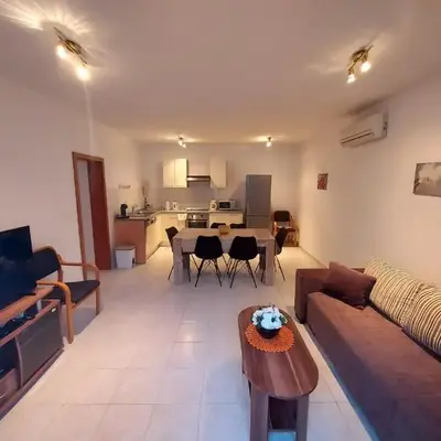 Maison Pero
