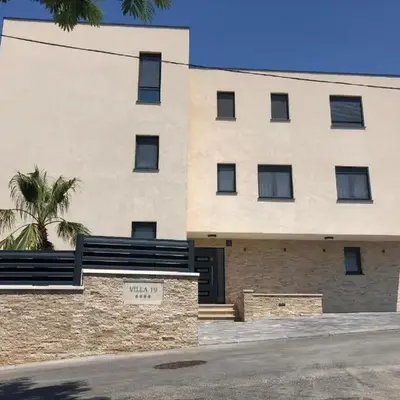 Apartments by the sea Podstrana