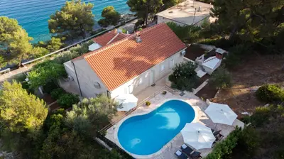 Bazen u objektu Villa Katja ili u blizini