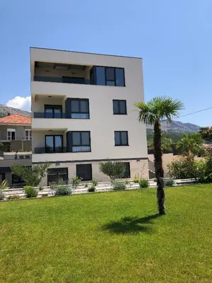 Zgrada u kojoj se nalazi apartman
