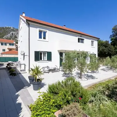 Apartments with a parking space Hvar - 22023