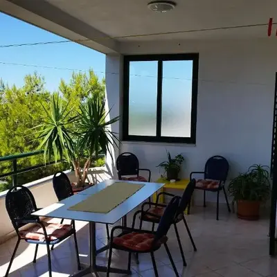 Apartments Ivo