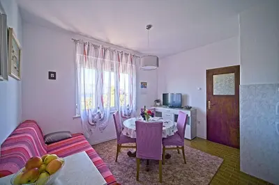 TV i/ili zabavni centar u objektu Apartments by the sea Postira, Brac - 22195