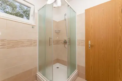 Kupaonica u objektu Holiday Home Malačnica