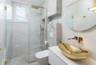 Kupaonica u objektu Penthouse La Vie with seaview and jacuzzi