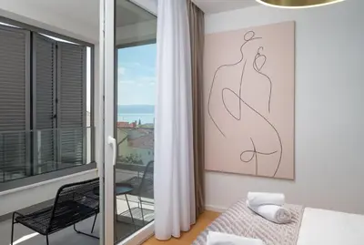 Krevet ili kreveti u jedinici u objektu Penthouse La Vie with seaview and jacuzzi