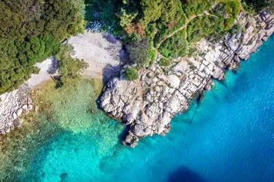 Priroda u blizini vila