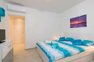 Krevet ili kreveti u jedinici u objektu Apartmani Nona 2