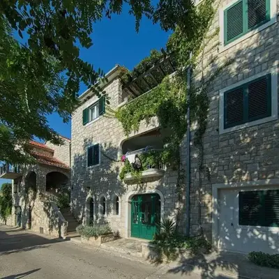 Apartments with WiFi Postira