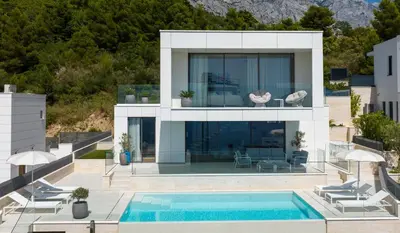 Bazen u objektu Modern luxury villa Dreams of Dalmatia 1 ili u blizini