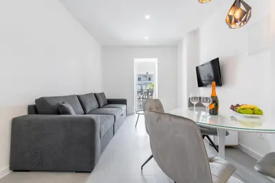 TV i/ili zabavni centar u objektu Stone house
