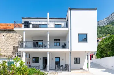 Pogled na planine ili pogled na planine iz apartmana