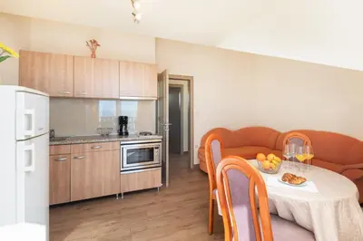 Kuhinja ili čajna kuhinja u objektu Filip Apartments - Free parking