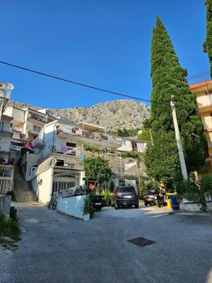 Pogled na planine ili pogled na planine iz apartmana