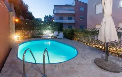 Bazen u objektu Yin&Yang apartment ili u blizini