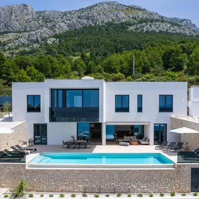Extravagant Omis Villa 5 Bedrooms Villa Chazaret Frontline Location