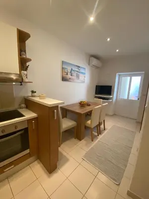 Kuhinja ili čajna kuhinja u objektu Seaside holiday house Postira, Brac - 22663