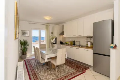 Kuhinja ili čajna kuhinja u objektu Apartment Zeljka