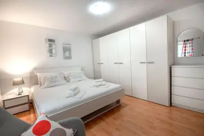 Krevet ili kreveti u jedinici u objektu Apartman Joskić nedaleko plaže