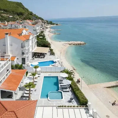 Luxury beachfront Villa Providenca