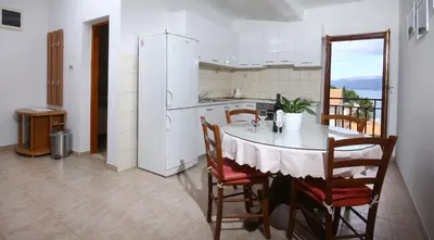Kuhinja ili čajna kuhinja u objektu Apartments Boro