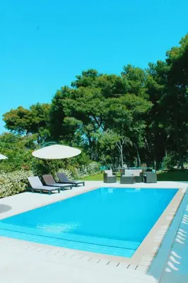 Bazen u objektu Villa Clementine with pool, sea view ili u blizini