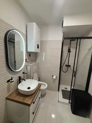 Kupaonica u objektu Apartaman Vukasovic