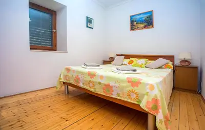 Krevet ili kreveti u jedinici u objektu Beach Front Home In Jesenice