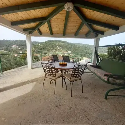 Marina Mala Kuca